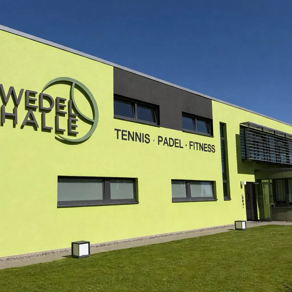 Wedelhalle powered by The Padel Club- Padel spielen in Burgwedel